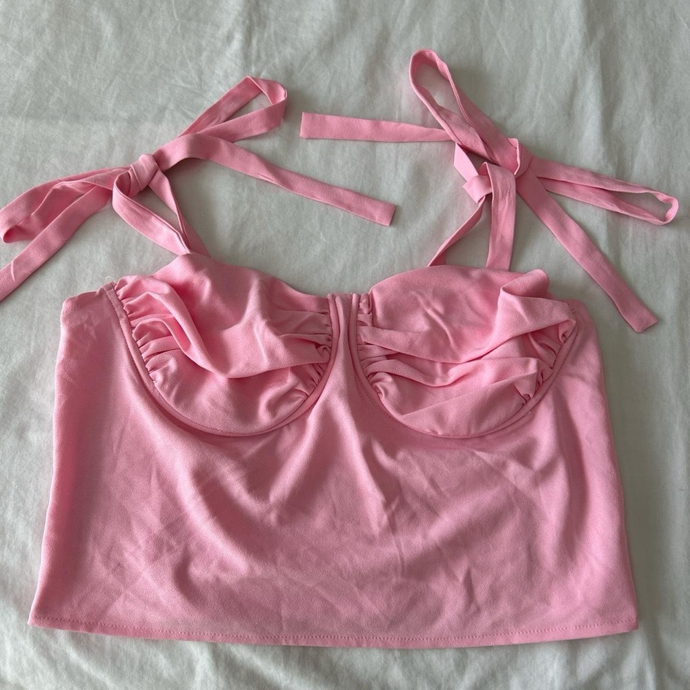 pink crop top